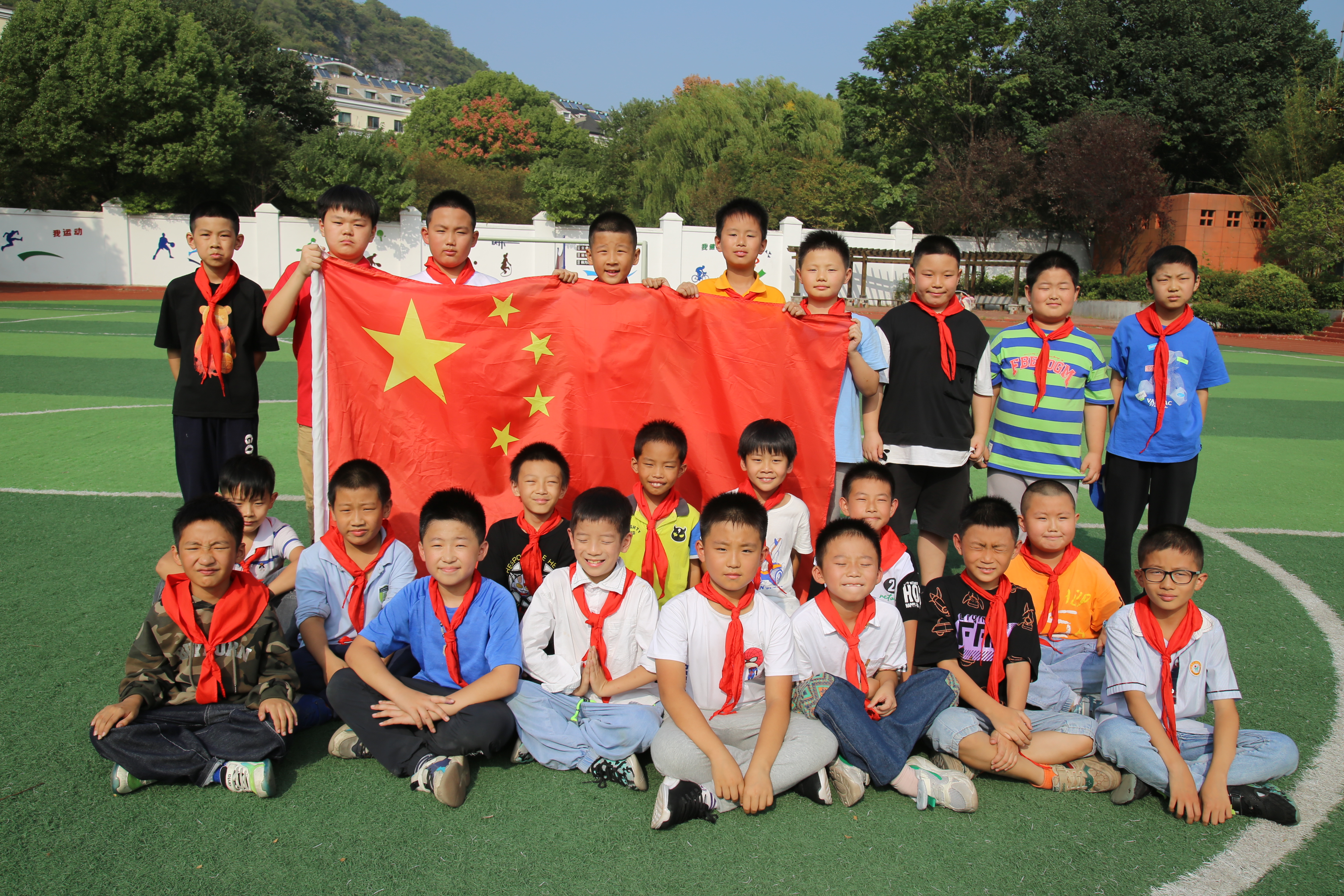 前进小学五育并举,东方红小学6+1实践活动