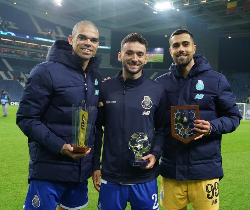 佩佩40米进球,41岁佩佩踢满全场