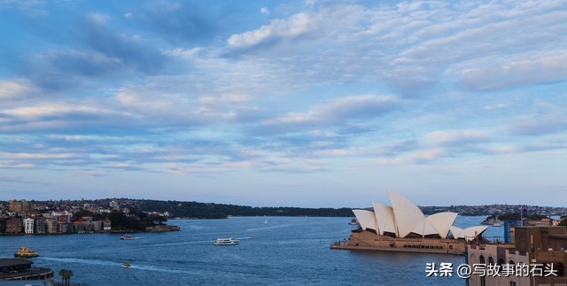 80后湖南女子远嫁澳洲,生两个混血儿,发现澳洲摆地摊一天挣4000