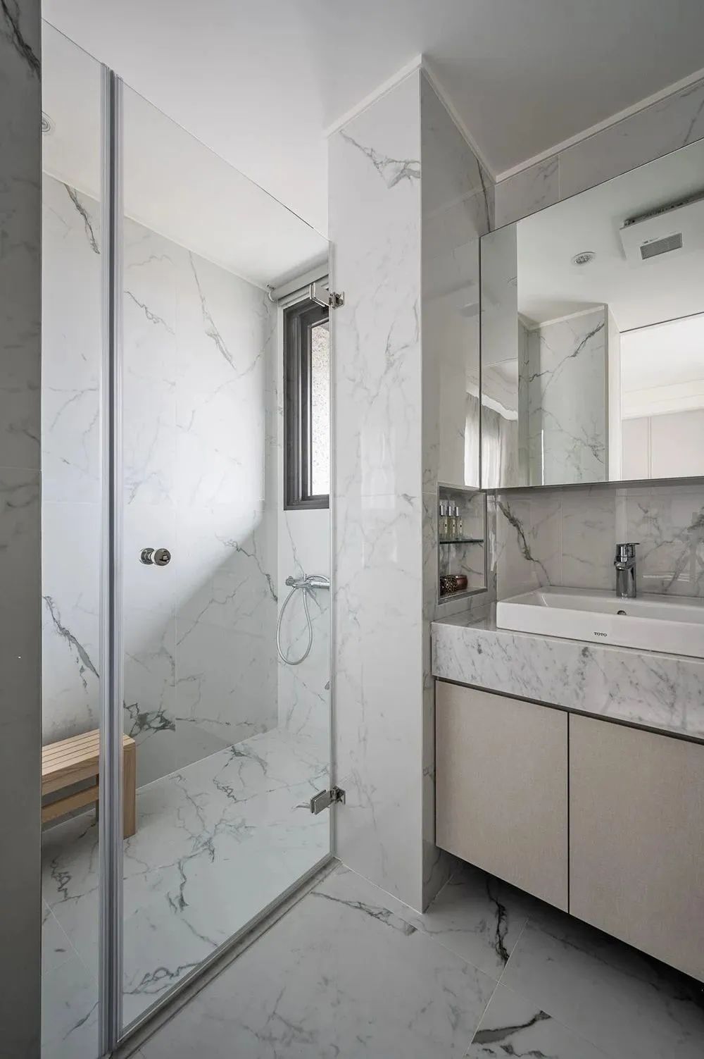 纯色暖灰色大理石效果图,浅白灰大理石纹理地砖装修效果图