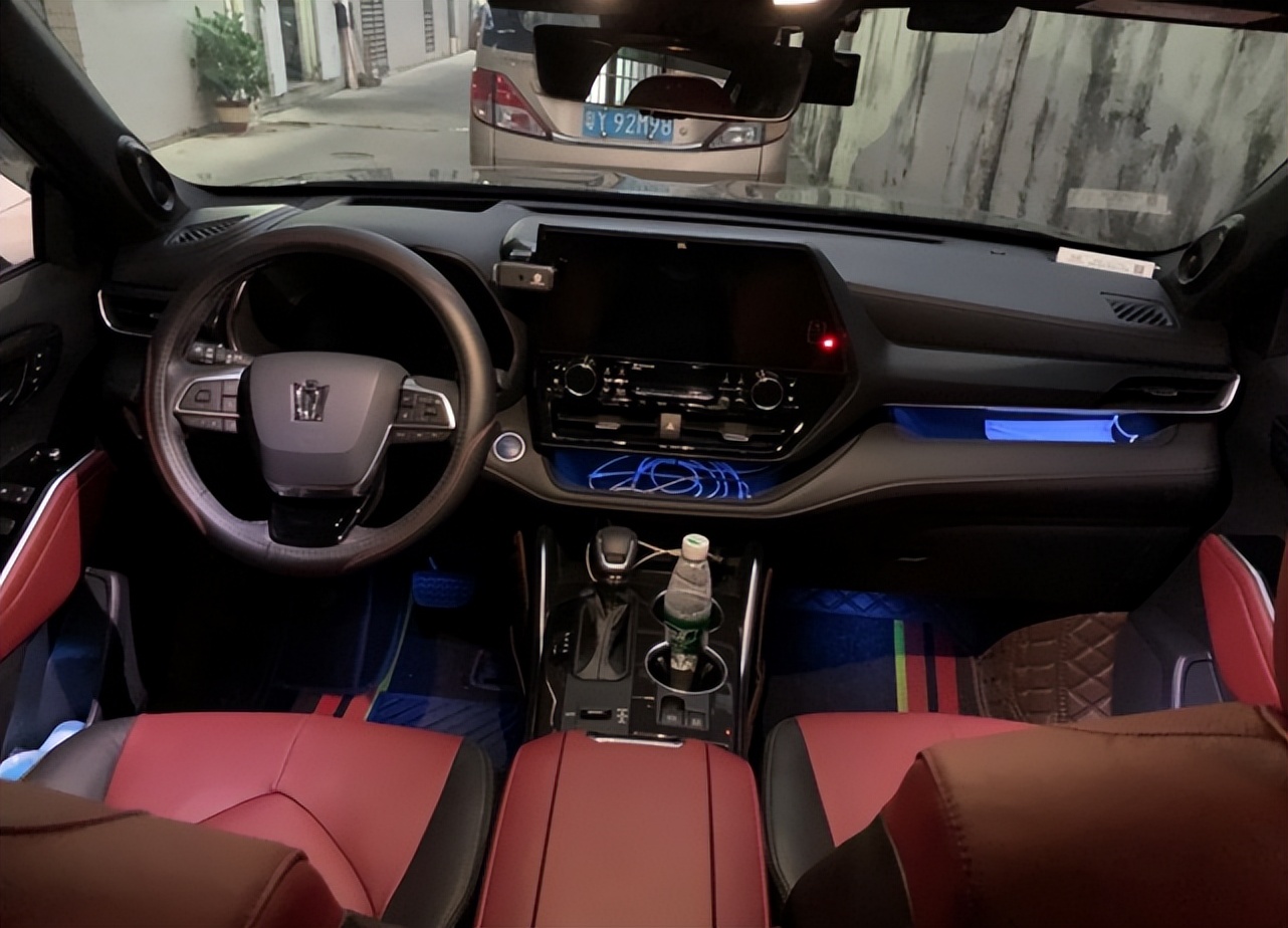 丰田皇冠陆放长途油耗多少,皇冠陆放燃油版2.0真实油耗