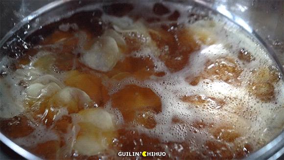 桂林夜市小吃街最火的小吃,桂林火爆夜市小吃