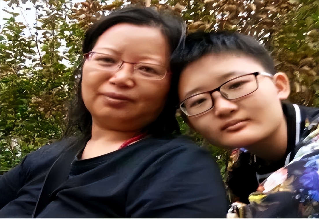 河北19岁女孩抗癌,清华女学霸患癌之后积极抗癌