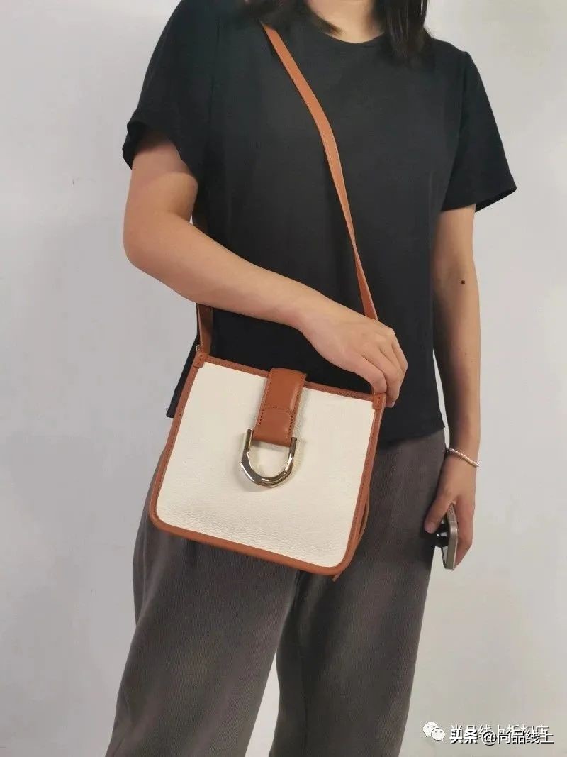 稻草人服装配饰旗舰店,稻草人特价女包直包