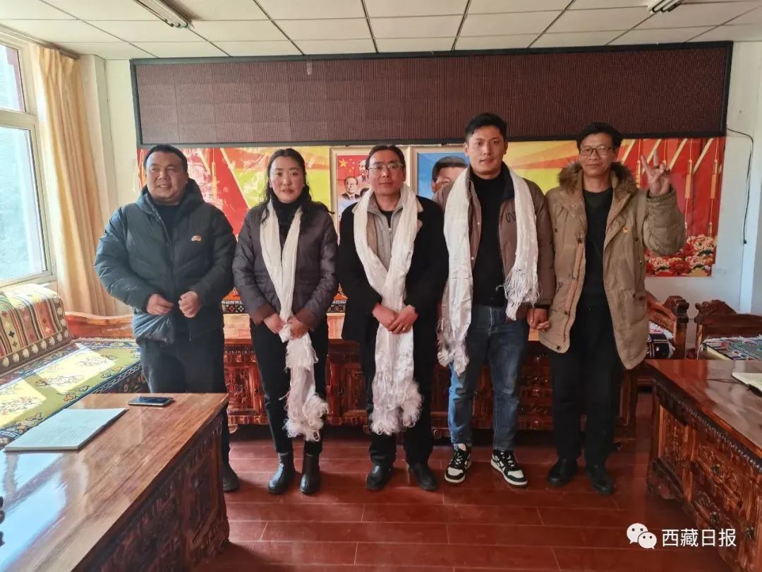 二十大代表泽仁旺姆:驻寺女干部的“铁骨柔情”