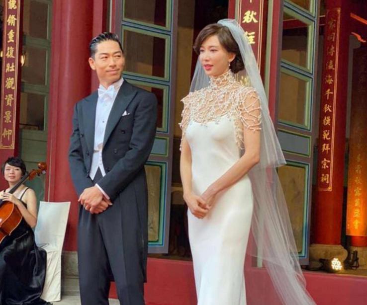 46岁林志玲首自曝婚后甜蜜日常,47岁林志玲当妈后首晒居家自拍