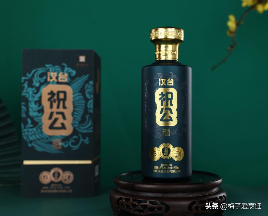 怎么从酒瓶上面区别纯粮酒真假,从酒瓶上怎样看是纯粮食酒