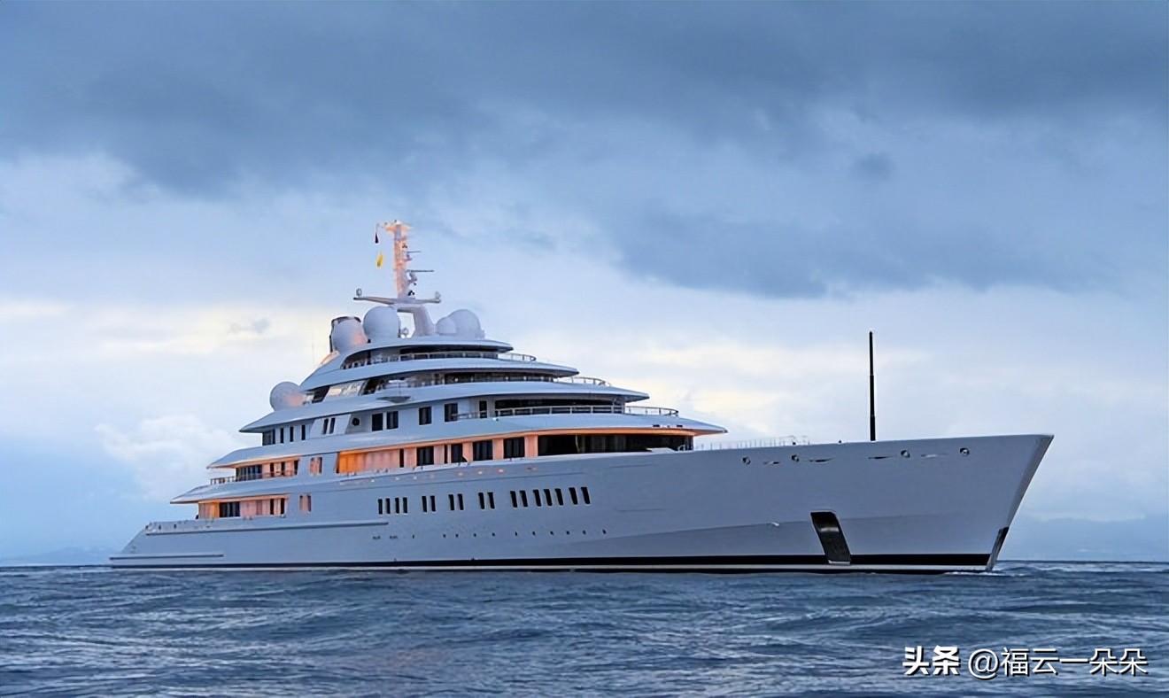 最贵豪华黄金游艇,世界上最火的金游艇