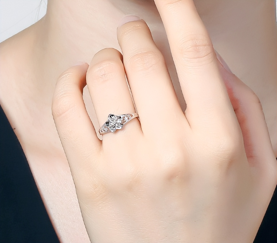 铂金的价格是多少钱一克,现在铂金的价格多少钱一克