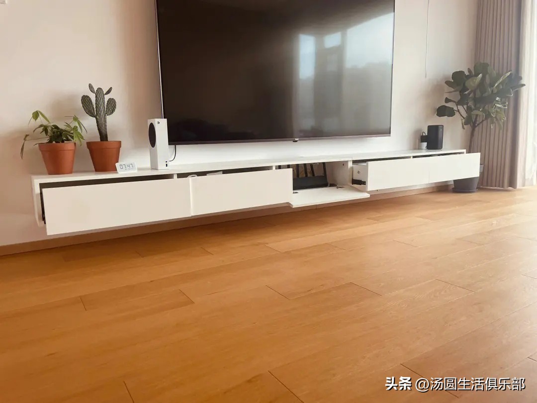 悬空电视柜太简单了怎么补救,悬空电视柜怎么装结实又好看