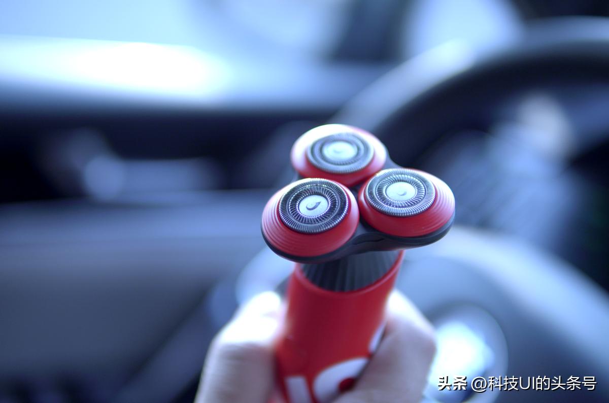 奔腾剃须刀PQ9700刀头各配件如何装,奔腾pq9700剃须刀怎么拆