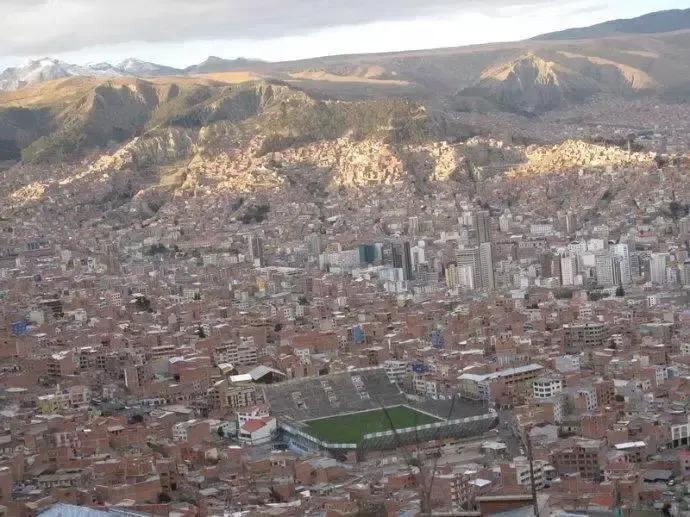 中国足球神秘表现,中国足球的荒漠