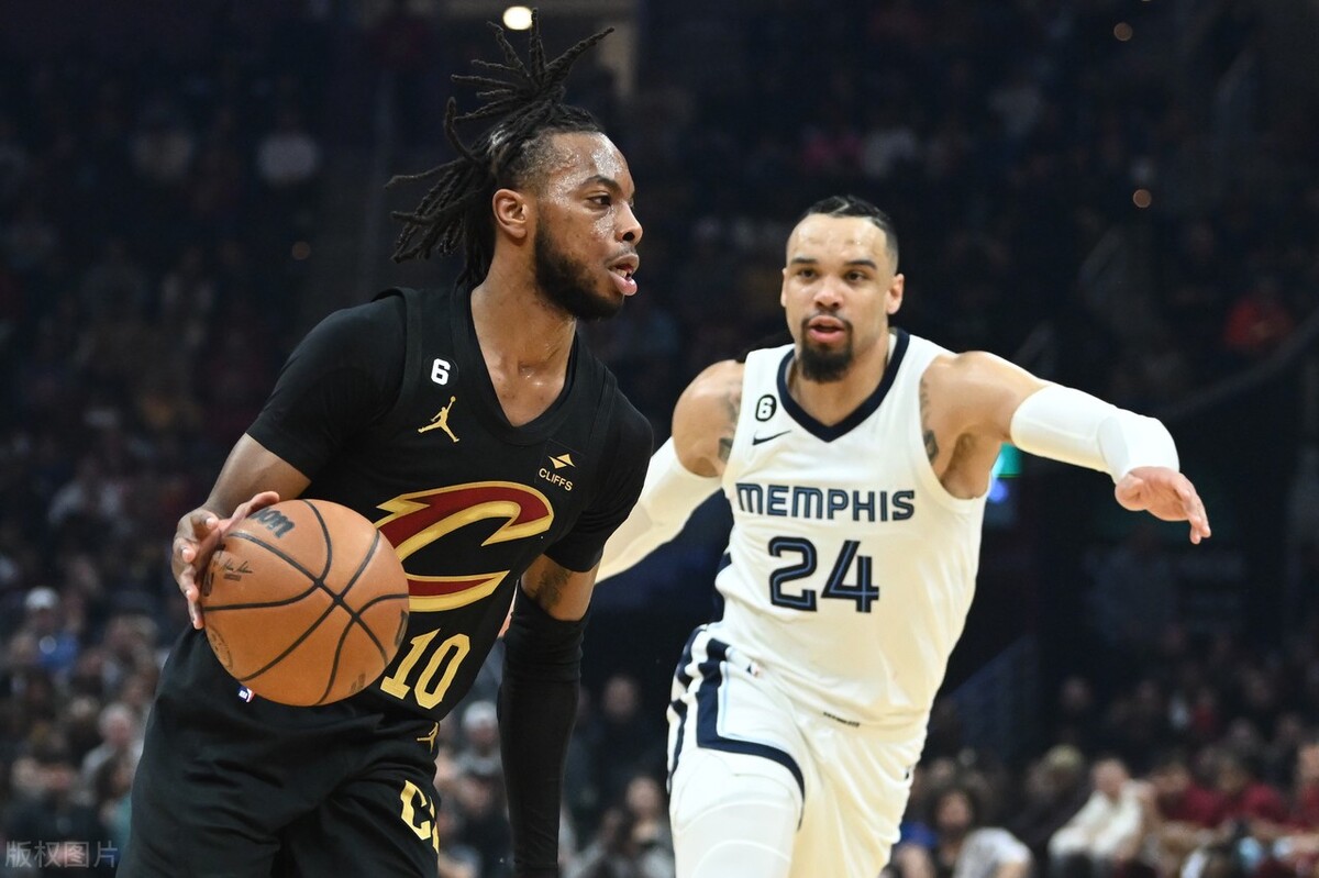 新赛季恐如坐针毡的八大球星,上赛季布朗表现