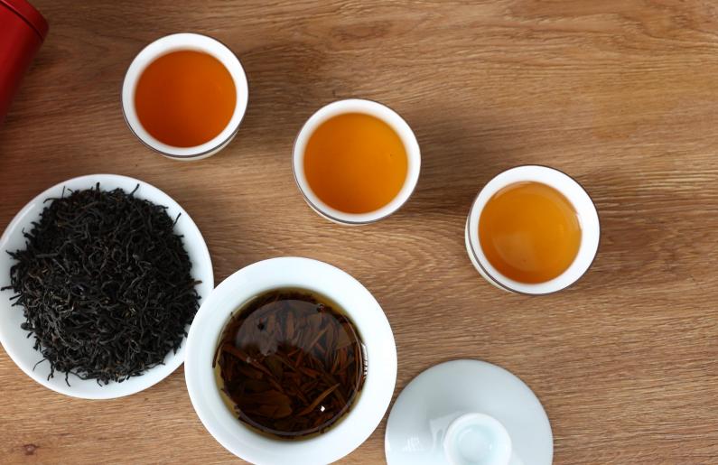 江苏饮茶“怪象”，茶桌上不见碧螺春，当地人却偏爱这3款平价茶