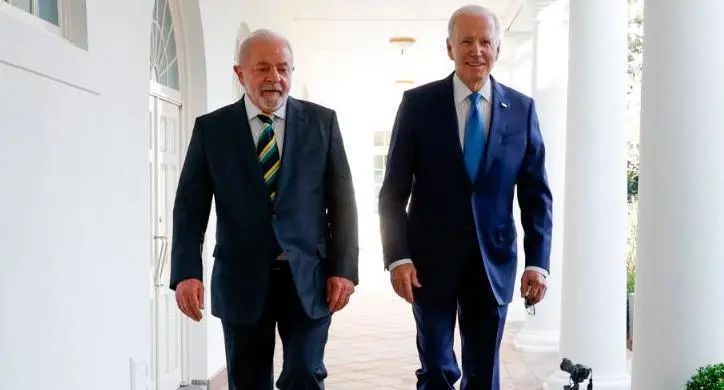 巴西总统到上海了没有,在美国后回到中国的人