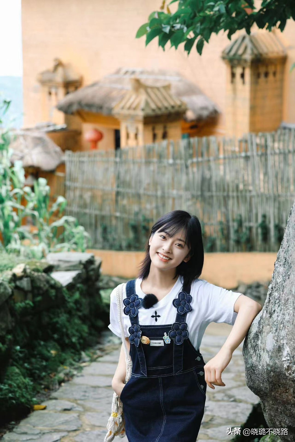 适合方圆脸女生的短发细软,适合方圆脸女生的短发推荐