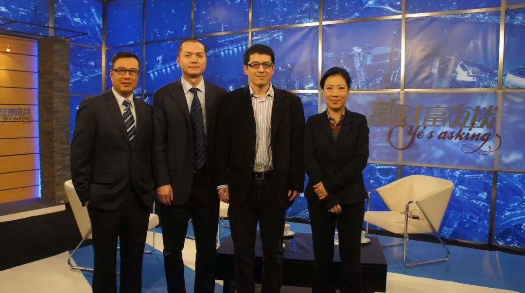 半年亏3亿，自嘲“街头乞丐”！昔日上海首富，摊牌了