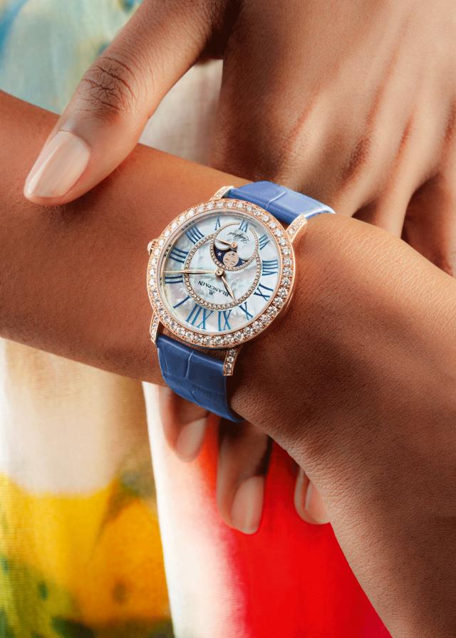 如何挑选一款适合自己的机械表,入门级女生机械表推荐