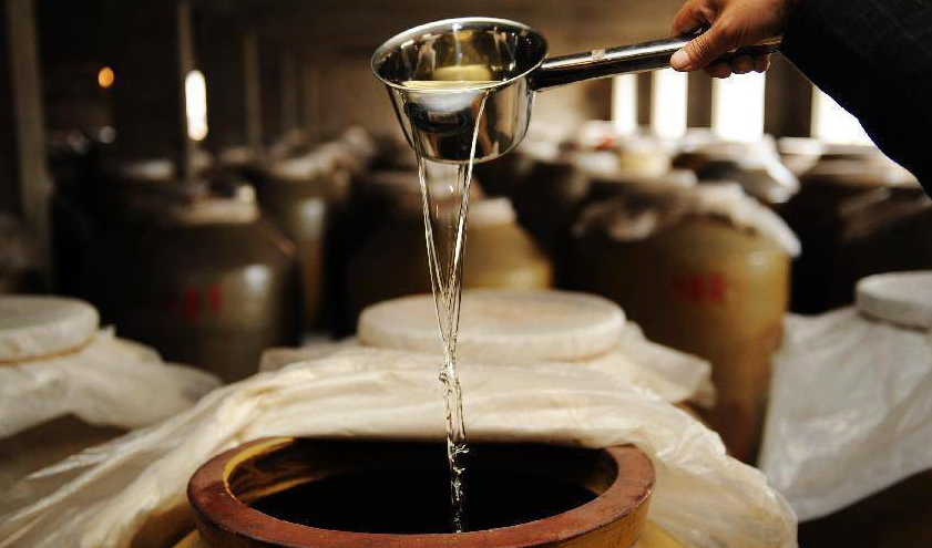 同是五粮液嫡系，五粮春、五粮醇、五粮特曲有啥区别？搞懂不吃亏