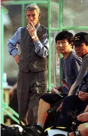 申花球员帅,申花新帅和球员