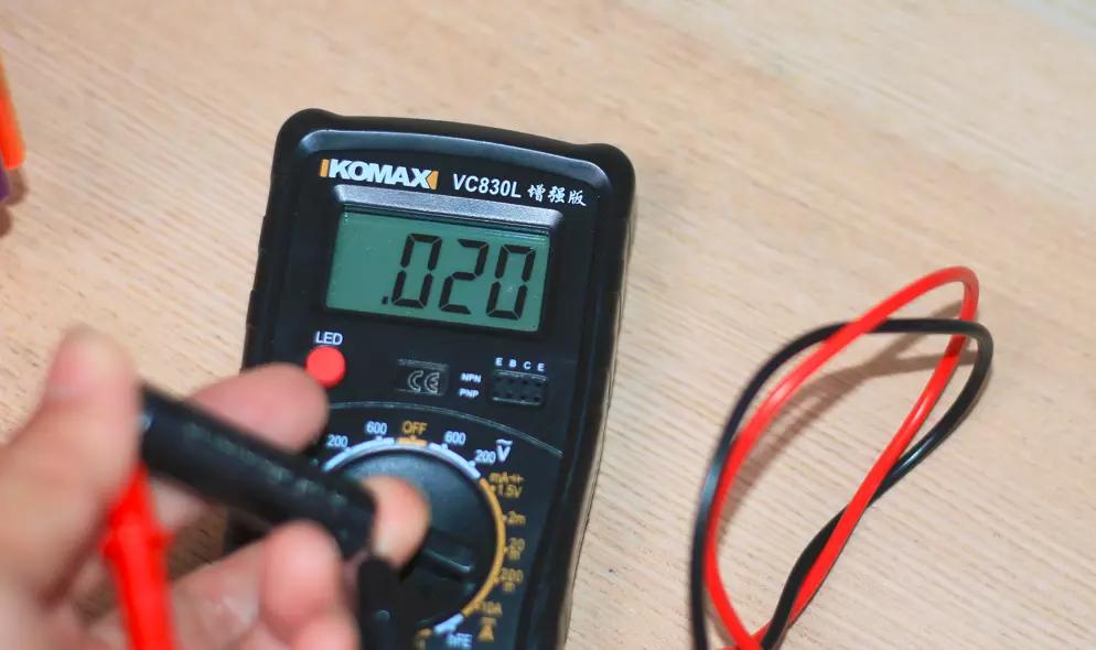 飞利浦剃须刀hq6070充电要充多久,飞利浦hq6070剃须刀怎样拆装视频