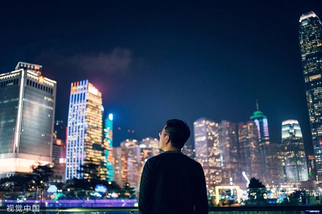 是继续打工还是做生意,艰难时是继续创业还是选择打工