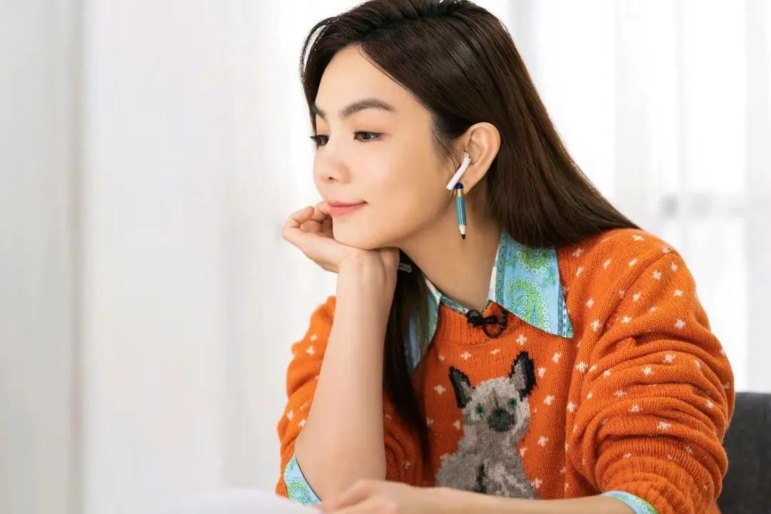 ella陈嘉桦恋人未满初舞台完整版,陈嘉桦浪姐4首秀舞台