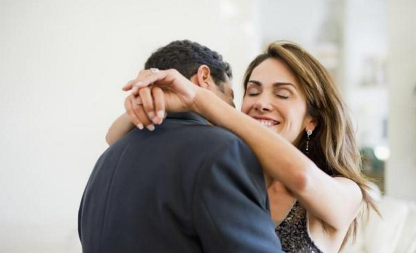 女孩子海绵体破裂的原因,女性海绵体受损有什么表现