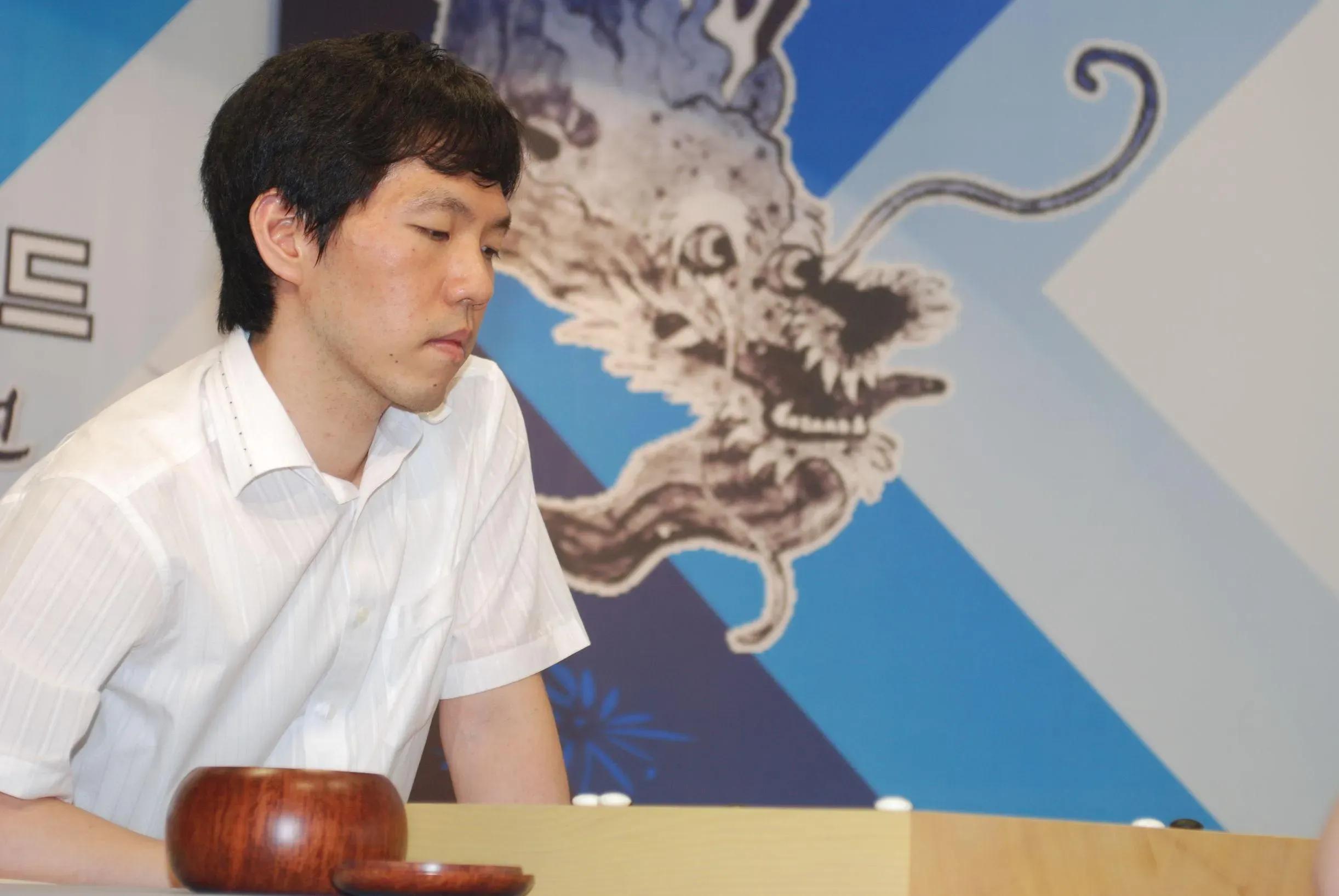 谁是围棋的历史上最强的人,现今世界围棋第一人是谁