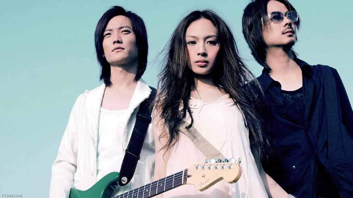 互殴、单飞、结婚，巅峰时突然解散的7个乐队，共富贵有这么难吗