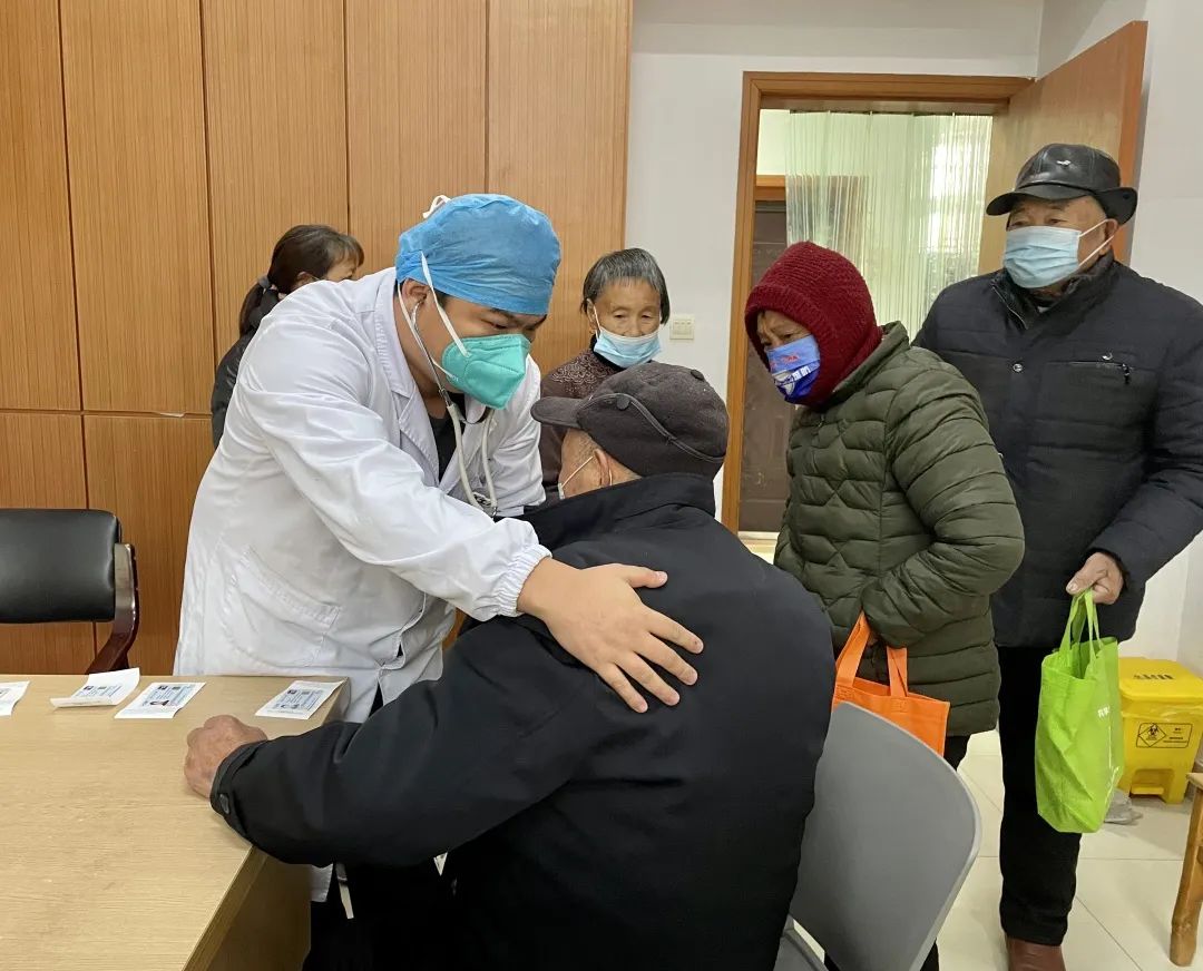 感谢抗疫各个志愿者辛苦付出句子,医者仁心感谢医护工作者一路坚持