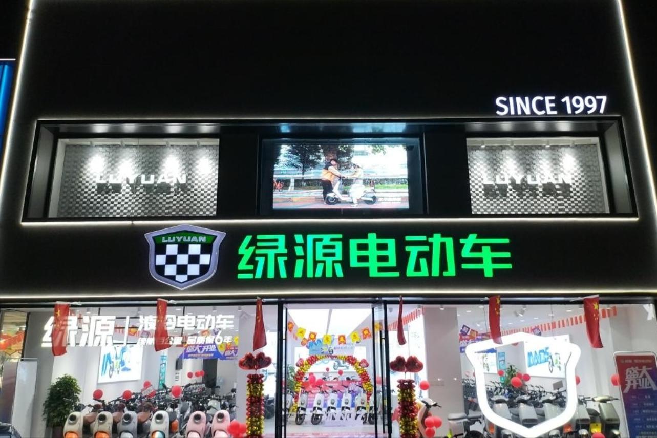 雅迪绿源爱玛电动车哪个牌子的好,雅迪爱玛台铃小刀绿源电动车推荐