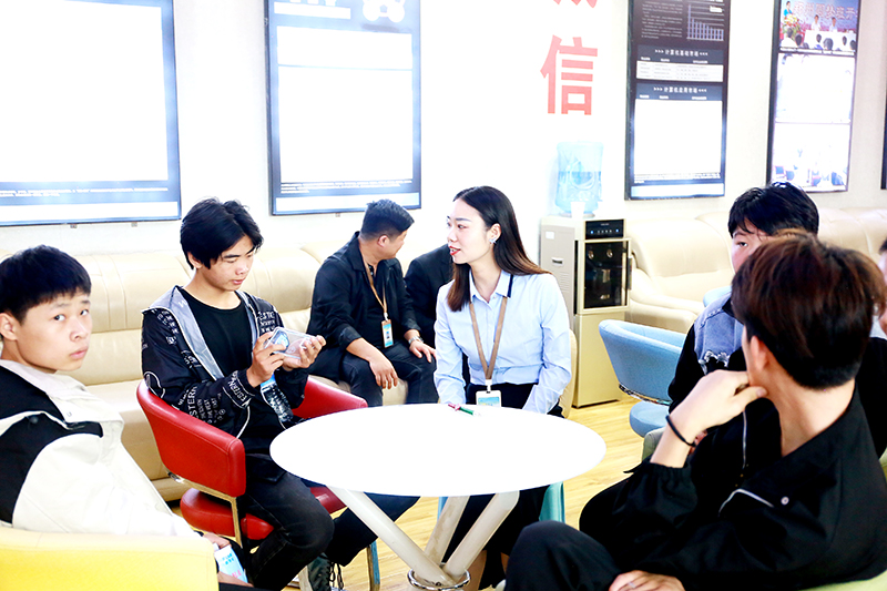 初中毕业生怎么选择职业技术学校,郑州初中毕业上什么职业学校好