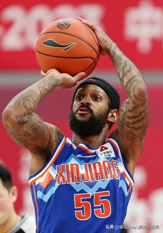 杰克逊三分钟绝杀视频,杰克逊连赢三场