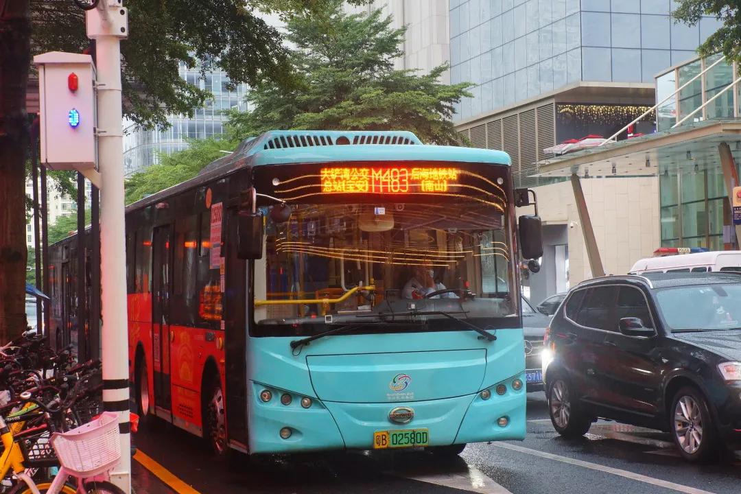 坪盐通道和南坪快速互通吗,坪盐通道会规划公交车吗