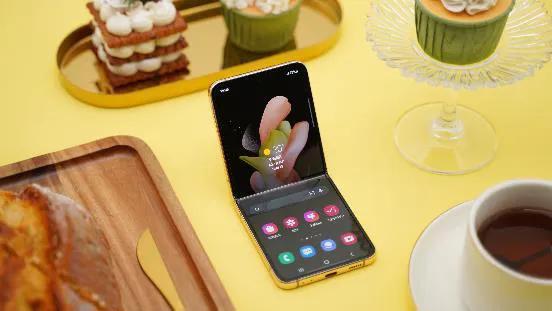 三星galaxyzflip4创意,沉浸式体验三星galaxyzflip4