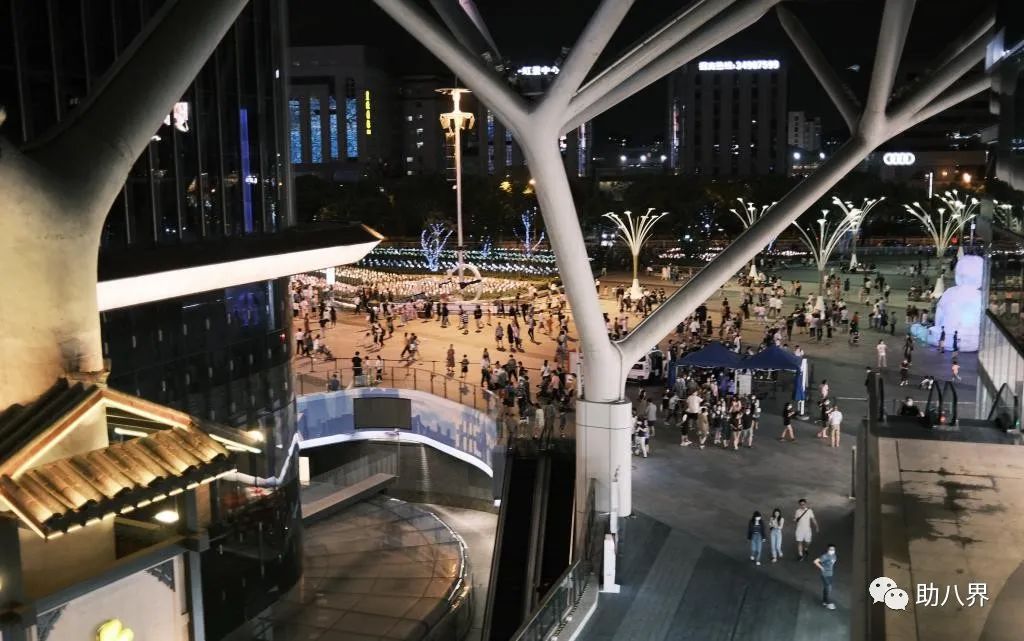 疫情下北京商场实体店,疫情下在越南的中国商店