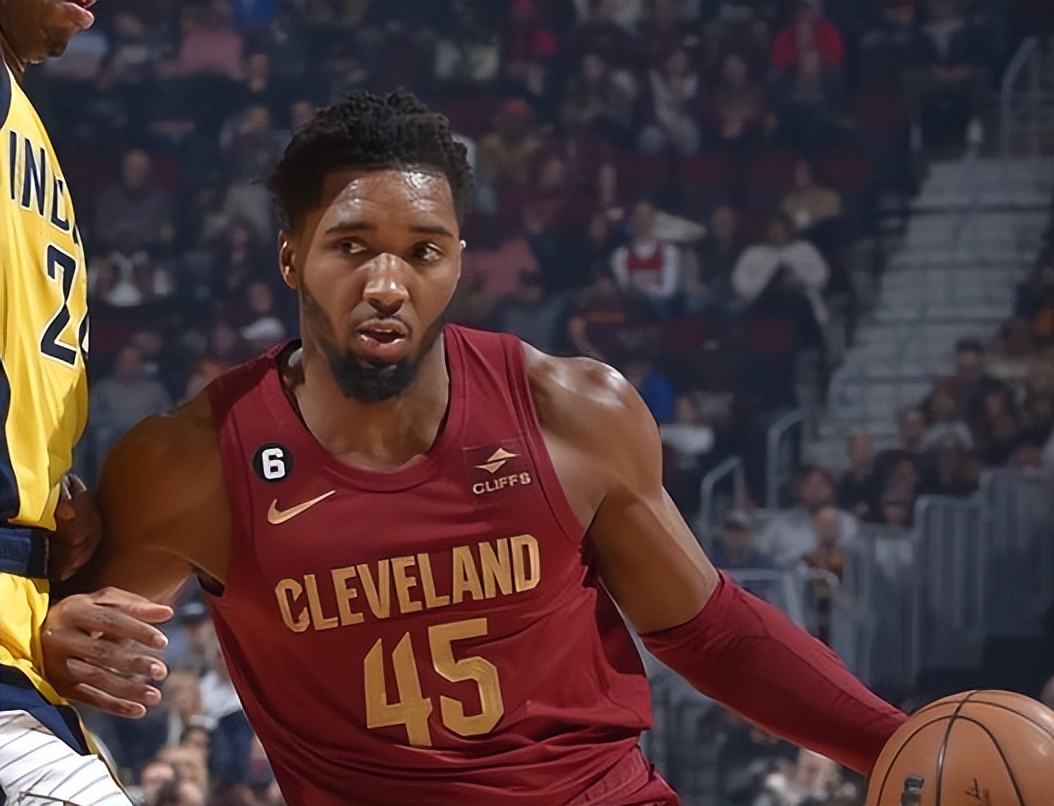 米切尔对骑士感到满意,骑士队最新交易消息米切尔