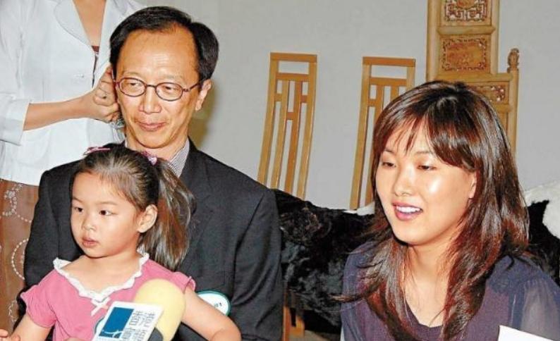 跳水女王伏明霞发福明显,跳水皇后伏明霞吉尼斯世界纪录