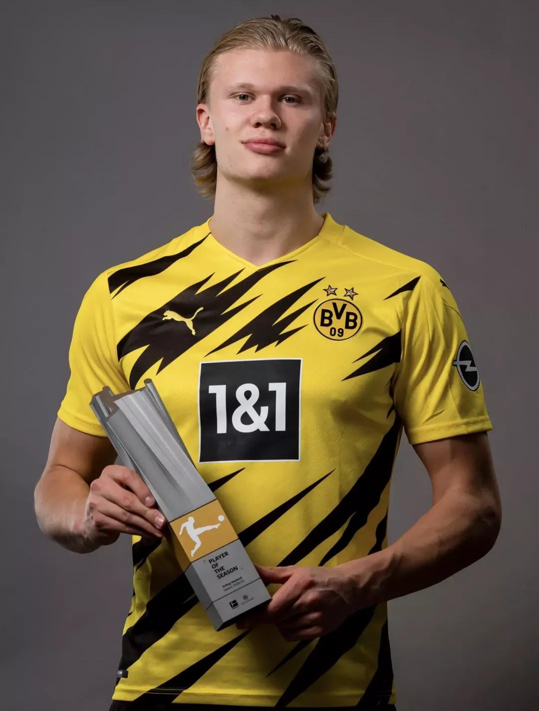 世界足坛年薪最高的十大球星,世界足坛最新年薪最高的十大球星