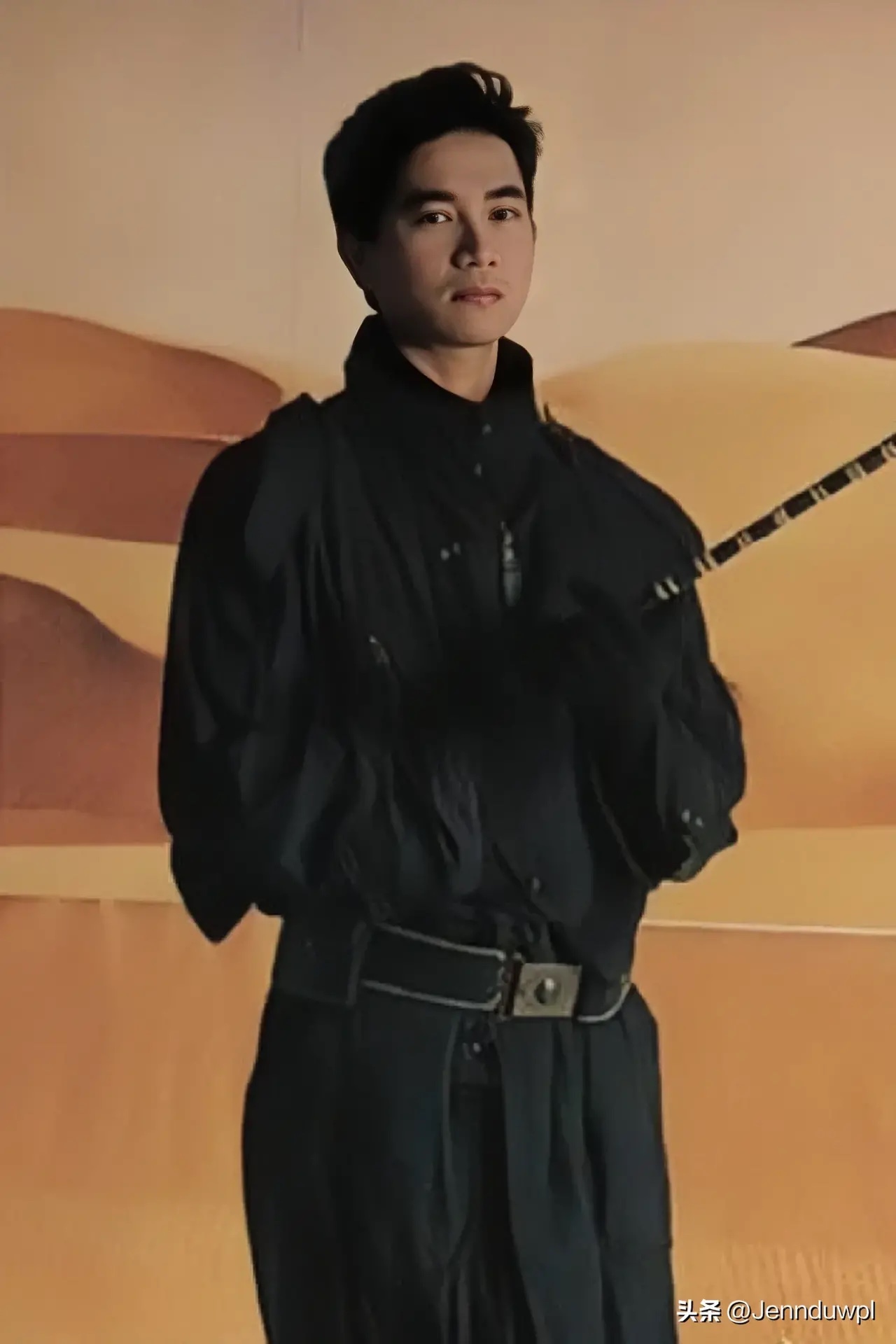 陈百强衣着品味帅到炸,陈百强时尚品味