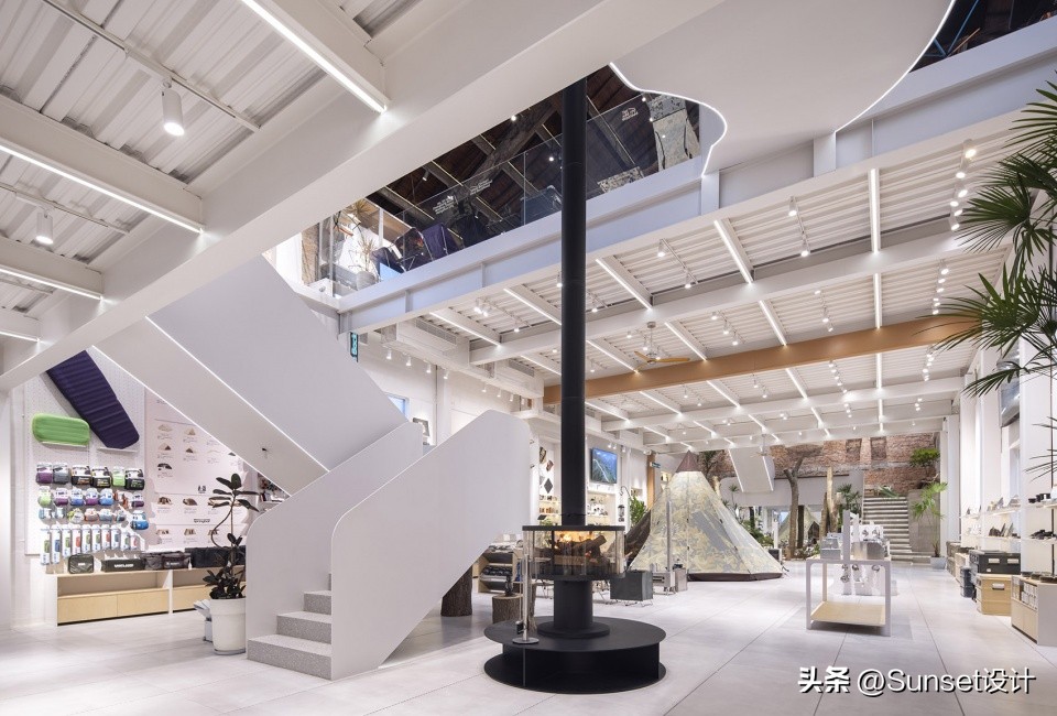 backroad户外联系方式,backroad店