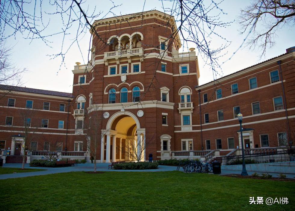 美国排名100的大学,2023美国100所顶尖公立大学