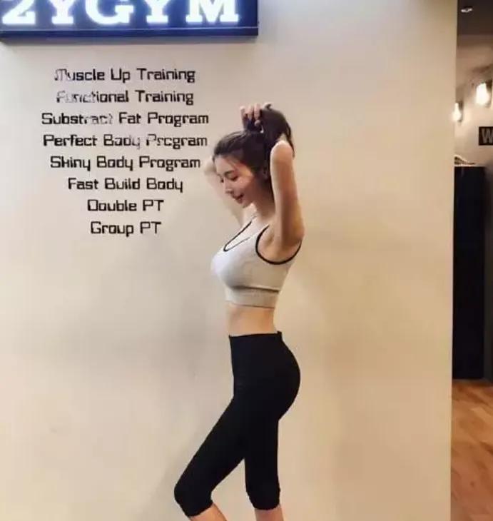 符合东方人审美的美女模特,全球顶级高颜值模特美女