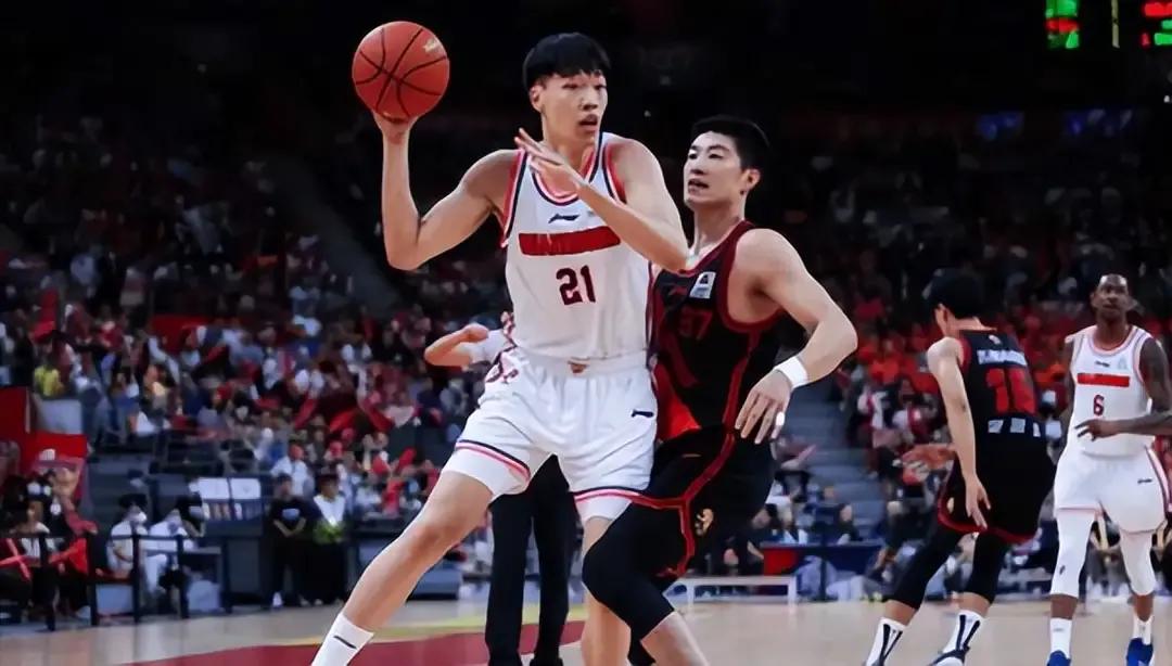 广东赢江苏亏大了，首钢证明外教就是灵，王晗情绪失控和队员冲突