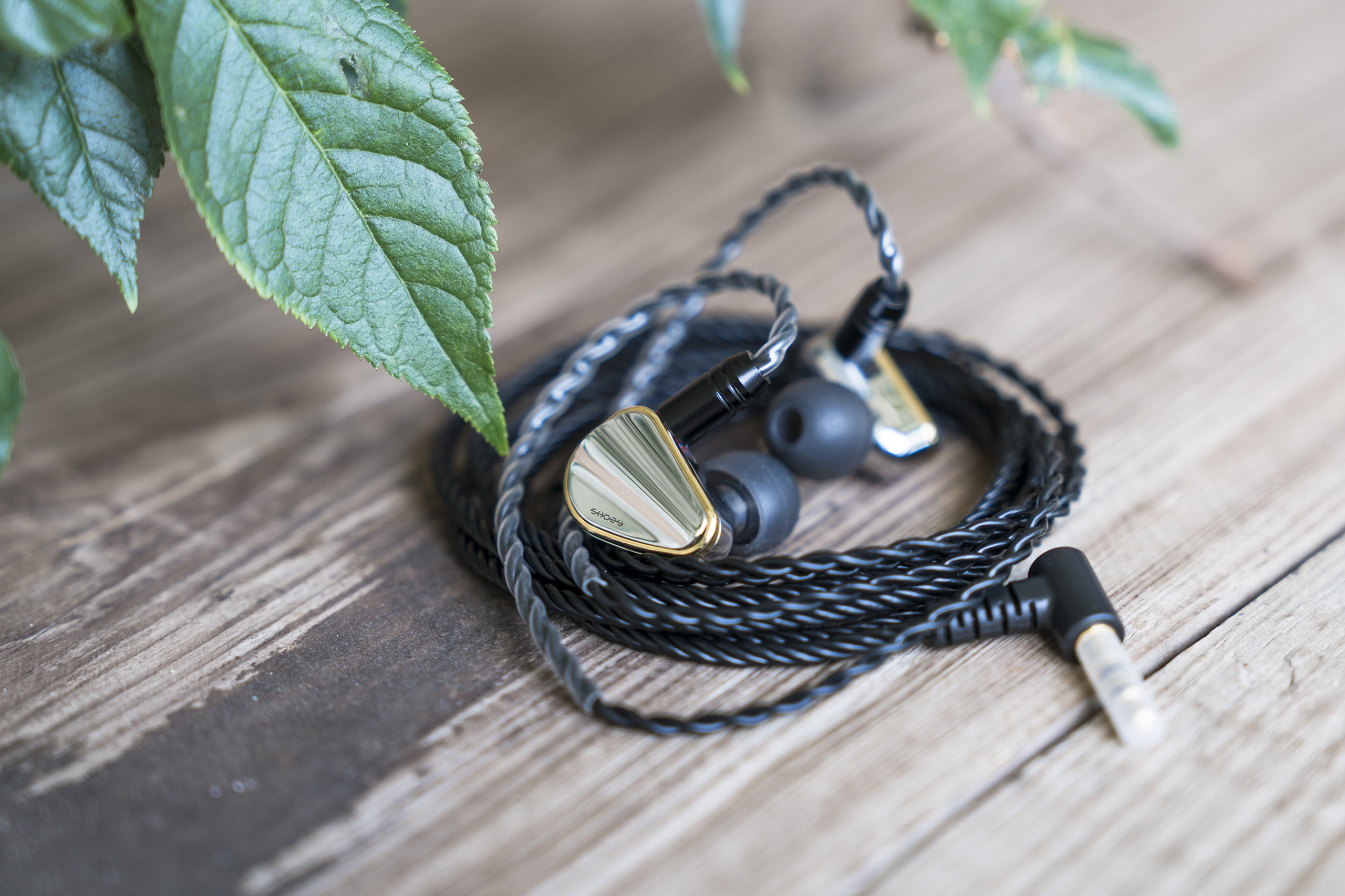 #巡洋笔记#千元内随身耳机推荐：要好听，更要性价比