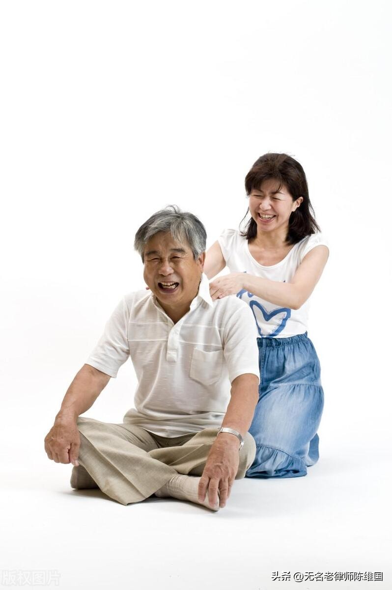 因为2万块钱放弃老爸的治疗,儿女倾家荡产为老人治疗癌症