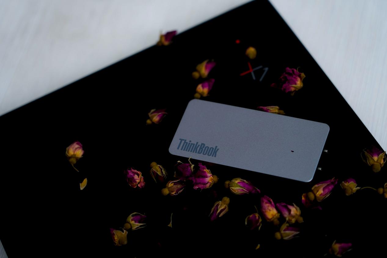 联想笔记本65w氮化镓充电器,联想拯救者r9000氮化镓充电器