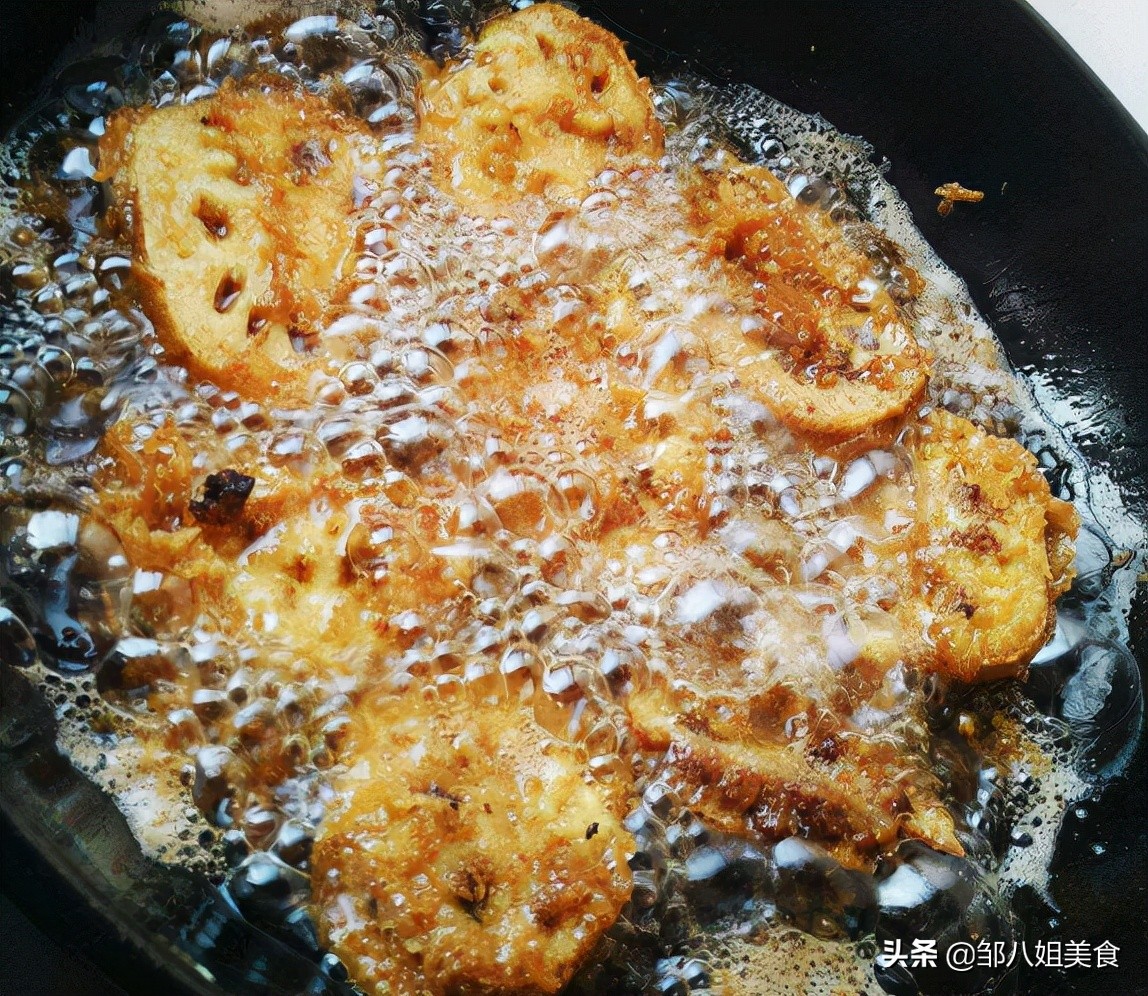 大厨炸藕夹脆皮糊视频,正宗炸藕夹的糊怎么调视频