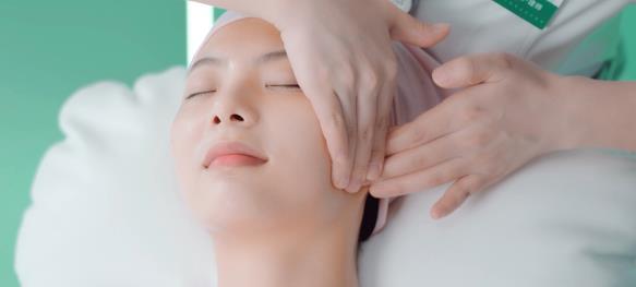 樊文花中国面部护理连锁第一品牌,面部护理樊文花东莞华南店